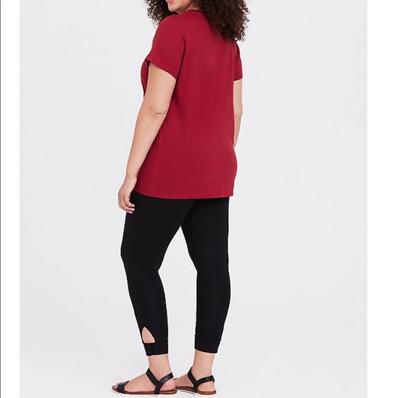 NWT torrid size 2 button cuff cropped leggings - Picture 3 of 3